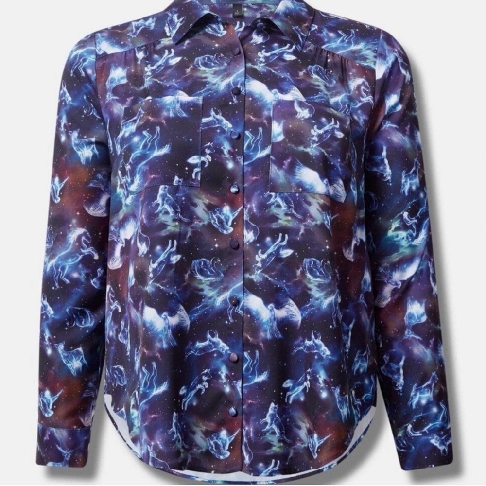 Harry Potter Torrid Patronus Madison button up. Torrid size 1x
